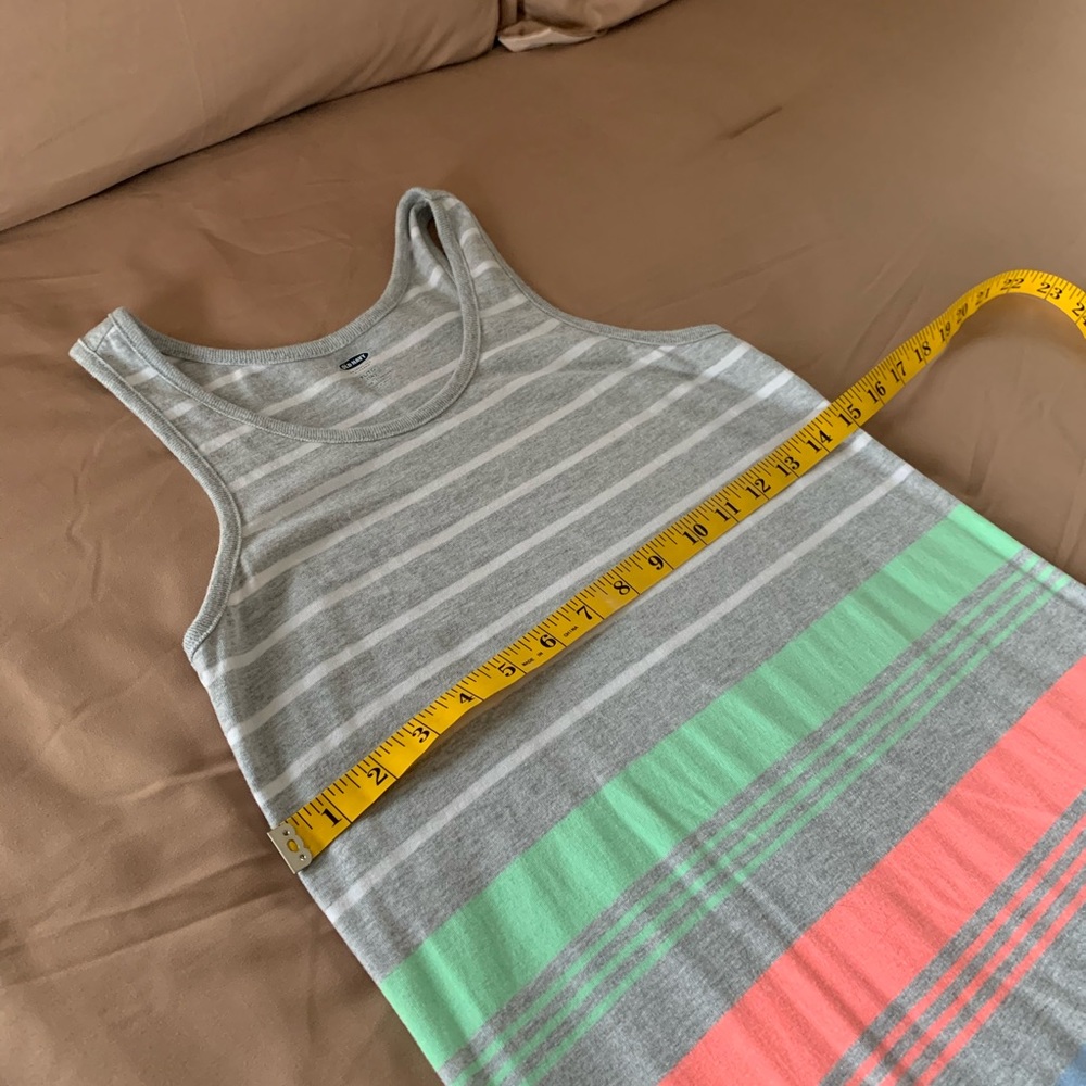 Old Navy Maxi Dress - Picture 3 of 4